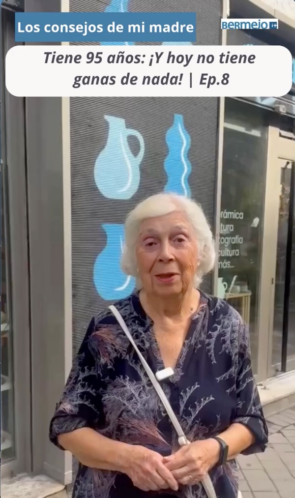 Magdalena, de 95 años, en la portada del episodio 8 de Los consejos de mi madre, sobre el desánimo y su regreso al taller de cerámica.