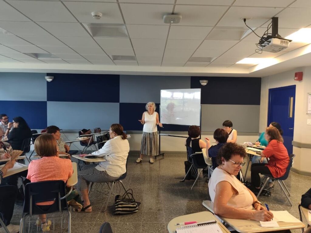 Taller de metodología con personas facilitadoras voluntarias del PIAM en la Universidad de Costa Rica.